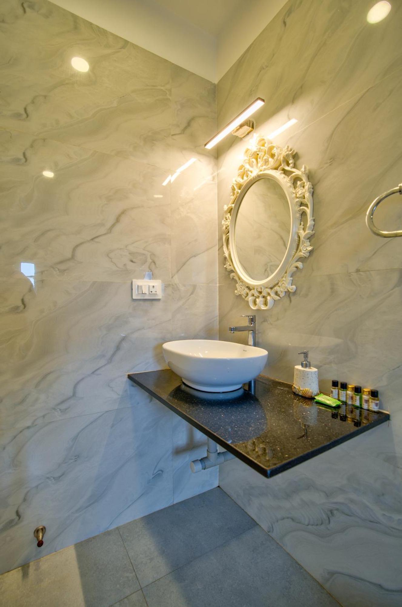 Candolim Beach White Residency باغا المظهر الخارجي الصورة